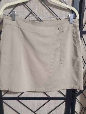 Magellan Outdoors Khaki/Tan Skort